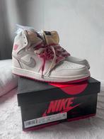 Nieuwe Nike Air Jordan 1 Zoom Air CMFT Ruby Hubis Maat 44, Overige kleuren, Nieuw, Ophalen of Verzenden, Sneakers of Gympen