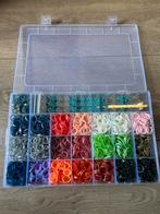Rainbow Loom Elastiekjes met Loombord en Haaknaald, Ophalen of Verzenden, Gebruikt, Draad
