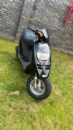 Piaggo typhoon 125 duitse papieren 2 sleutels aanwezig, Fietsen en Brommers, Scooters | Piaggio, Ophalen, Overige modellen, Maximaal 45 km/u