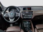 BMW X1 xDrive25i High Executive | Pano | Trekhaak | Leder |, Auto's, Gebruikt, Euro 6, 4 cilinders, Bedrijf