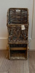 Riviera Maison Rattan toiletrolhouder met tijdschriftvak, Huis en Inrichting, Woonaccessoires | Overige, Ophalen, Zo goed als nieuw