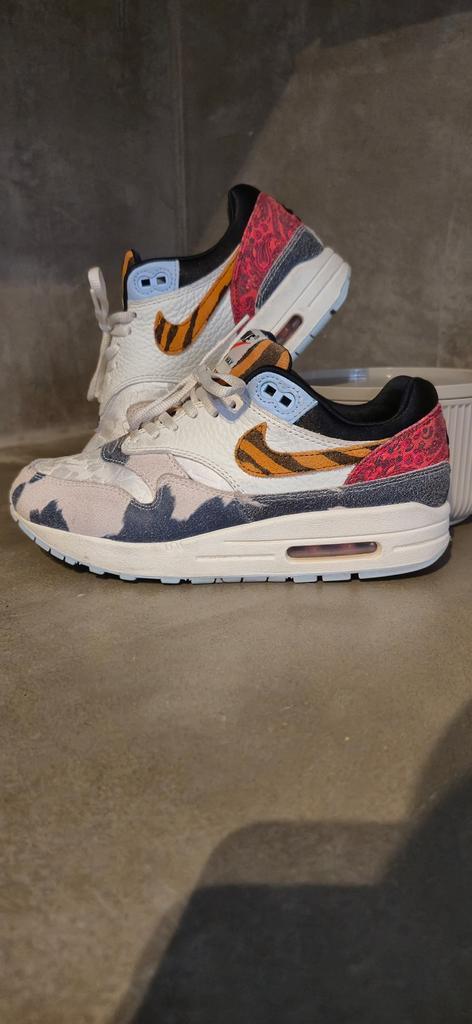 Nike Air Max one tiger swoosh, maat 38, Kleding | Dames, Schoenen, Zo goed als nieuw, Sneakers of Gympen, Ophalen of Verzenden