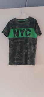 T-shirt, Kinderen en Baby's, Kinderkleding | Maat 122, Ophalen of Verzenden, Zo goed als nieuw, Jongen, Shirt of Longsleeve