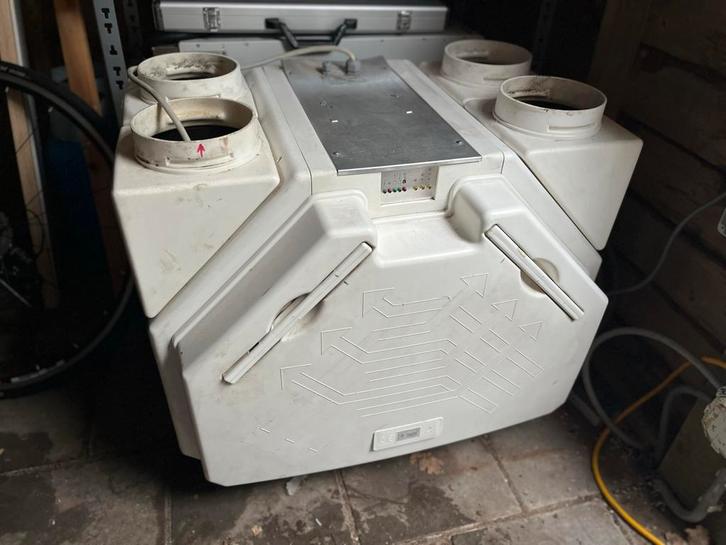 RUCON WTA HR-300 Warmte Terugwin Unit, Doe-het-zelf en Verbouw, Ventilatie en Afzuiging, Gebruikt, Afzuiger, Ophalen