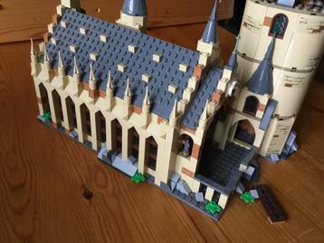 LEGO 75954 De grote zaal van Zweinstein Harry Potter Rek5 beschikbaar voor biedingen