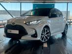 Toyota Yaris 1.5 Hybrid Executive HUD LED Bi-Tone KeyLess, 4 cilinders, Wit, Bedrijf, USB