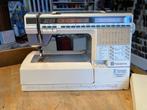 Husqvarna 1100 computernaaimachine, Hobby en Vrije tijd, Naaimachines en Toebehoren, Gebruikt, Zweden, Ophalen of Verzenden, Info@husqvarna.com