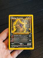 ✨ Shining Tyranitar 113 Neo Destiny, Ophalen of Verzenden, Zo goed als nieuw