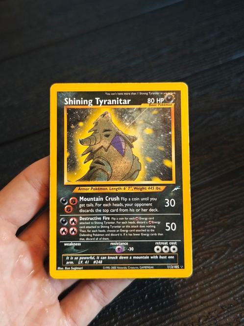 ✨ Shining Tyranitar 113 Neo Destiny, Hobby en Vrije tijd, Verzamelkaartspellen | Pokémon, Zo goed als nieuw, Ophalen of Verzenden