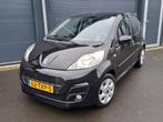 Peugeot 107 1.0 Envy 12V 5DR 2012 Zwart, Voorwielaandrijving, Stof, Zwart, 4 stoelen