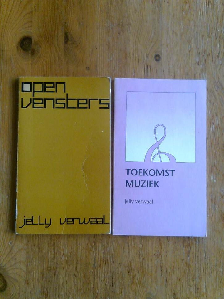 Open vensters / Toekomstmuziek    Jelly Verwaal, Boeken, Gedichten en Poëzie, Gelezen, Ophalen of Verzenden