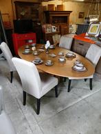 Riante eetkamertafel massief, Ophalen of Verzenden, Gebruikt
