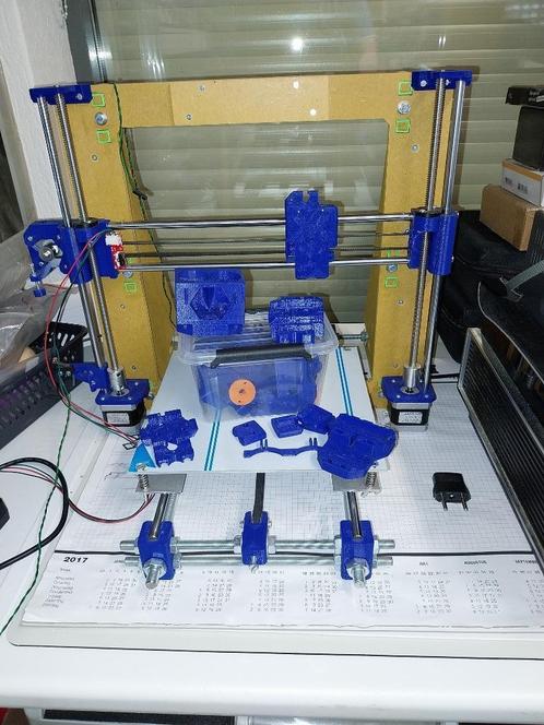 Bijna voltooide Prusa achtige 3D kloon, Computers en Software, 3D Printers, Ophalen of Verzenden