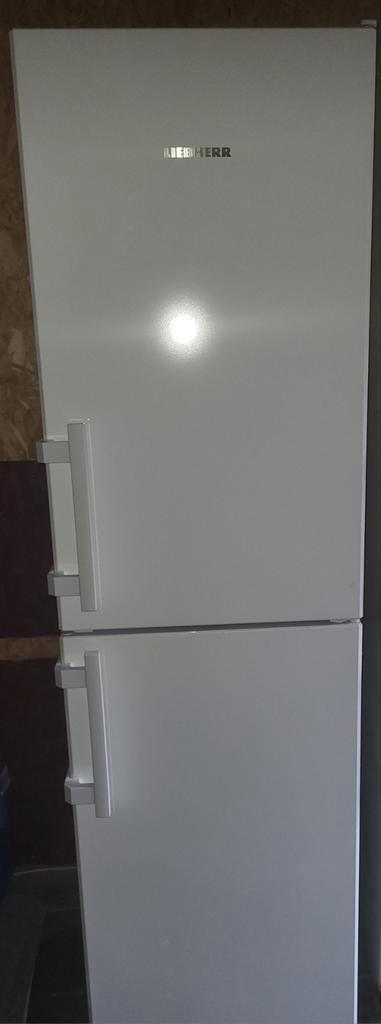 Recente Liebher met Smart device, Witgoed en Apparatuur, Koelkasten en IJskasten, Zo goed als nieuw, 200 liter of meer, 160 cm of meer