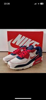 NIEUWE ORIGINELE NIKE AIR MAX HOMECOMING RED EDITION  42/5, Ophalen of Verzenden, Nieuw, Schoenen