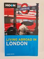 Living abroad in London, Ophalen of Verzenden, Gelezen, Europa, Overige merken