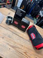 2 x nieuwe penn tidal xt 7000 reservespoelen + penn spoeltas, Ophalen of Verzenden, Nieuw, Molen