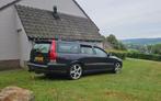 Volvo V70 2.3 T-5 250PK, Voorwielaandrijving, 1800 kg, Beige, 4 cilinders