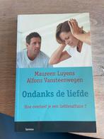 Ondanks de liefde - Luyens & Vansteenwegen, Ophalen of Verzenden, Gelezen, Overige onderwerpen