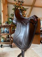 Edix attide custom 15,5 inch bruin, MSFC zadel 17,5 inch, Dieren en Toebehoren, Ophalen of Verzenden, Gebruikt, Dressuur