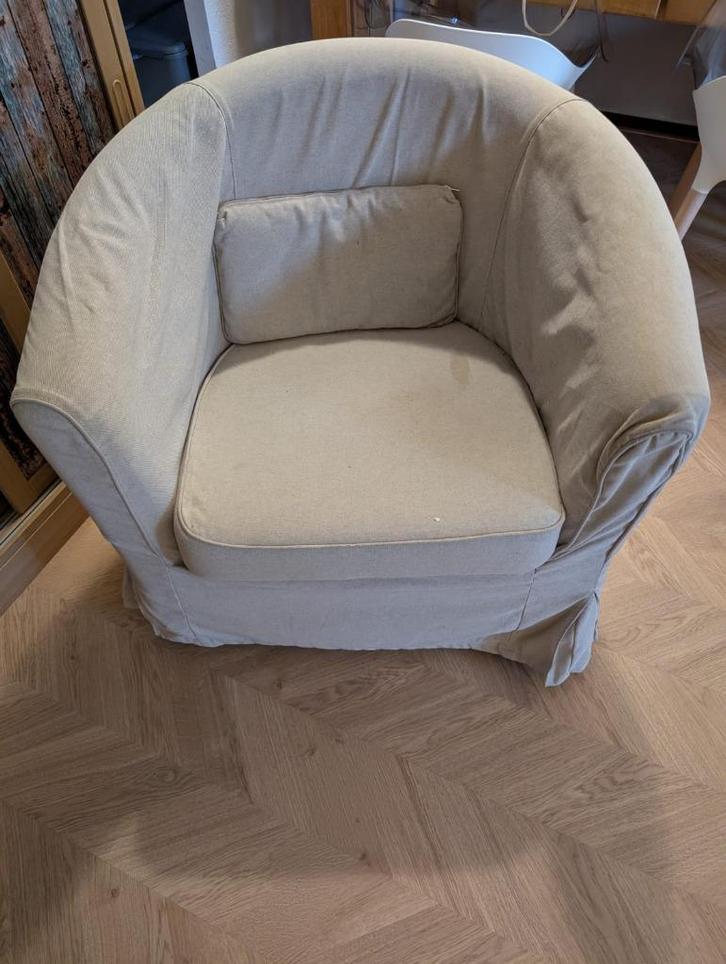 TULLSTA Fauteuil, Huis en Inrichting, Fauteuils, Gebruikt, 50 tot 75 cm, Minder dan 75 cm, Ophalen