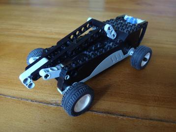 Lego Technic Motor Pack, set 5221 beschikbaar voor biedingen