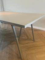 HAY Loop Stand Tafel - Grijs Linoleum - 200cm (3 jaar oud), Ophalen, 200 cm of meer, 50 tot 100 cm, Zo goed als nieuw