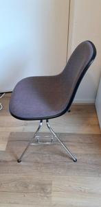 Vitra aemes plastic chairs stoelen gemêleerd grijs blauw., Huis en Inrichting, Ophalen, Zo goed als nieuw, Blauw, Vijf, Zes of meer stoelen