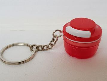 Chopper, hakmolen sleutelhanger en meer Tupperware beschikbaar voor biedingen