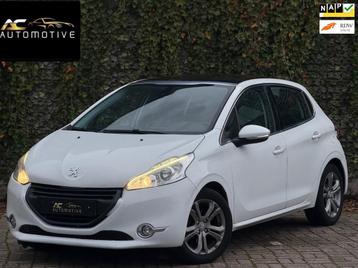 Peugeot 208 1.2 VTi Blue Lease Executive Pano / Leder beschikbaar voor biedingen