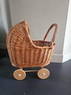 Rotan Poppenwagen, Kinderen en Baby's, Speelgoed | Houten speelgoed, Ophalen, Zo goed als nieuw, Duw- of Trekspeelgoed