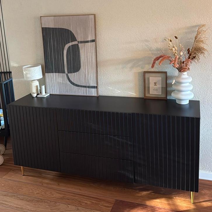 Dressoir Kast King zwart latten Meubella, Huis en Inrichting, Kasten | Dressoirs, Zo goed als nieuw, 25 tot 50 cm, Ophalen