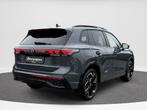 Volkswagen Tiguan 1.5 TSI 150 pk R-Line | Pano Dak | ERGO |, Zwart, 4 cilinders, 150 pk, 1446 kg