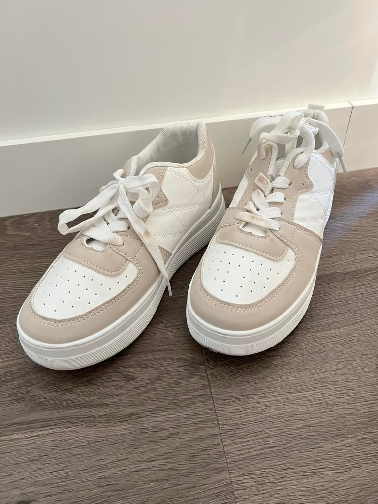 Sneakers • 38 • Shein, Kleding | Dames, Schoenen, Wit, Ophalen of Verzenden, Shein., Sneakers of Gympen