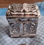 Loderein doosje 1900...keuren, Antiek en Kunst, Ophalen of Verzenden, Zilver