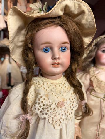 Wauw +++ prachtige antieke pop / poppen en meer +++ beschikbaar voor biedingen