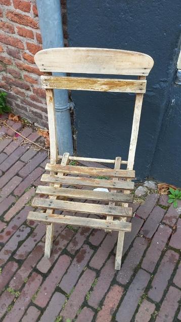 Houten kinderstoeltje stoeltje klapstoeltje bistrostoeltje beschikbaar voor biedingen