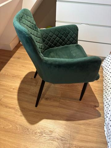 2 Donkergroene Velours Eetkamerstoelen beschikbaar voor biedingen