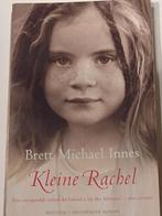 kleine Rachel / Brett Michael Innes / ISBN 9789023994480, Ophalen, Zo goed als nieuw, Brett Michael Innes