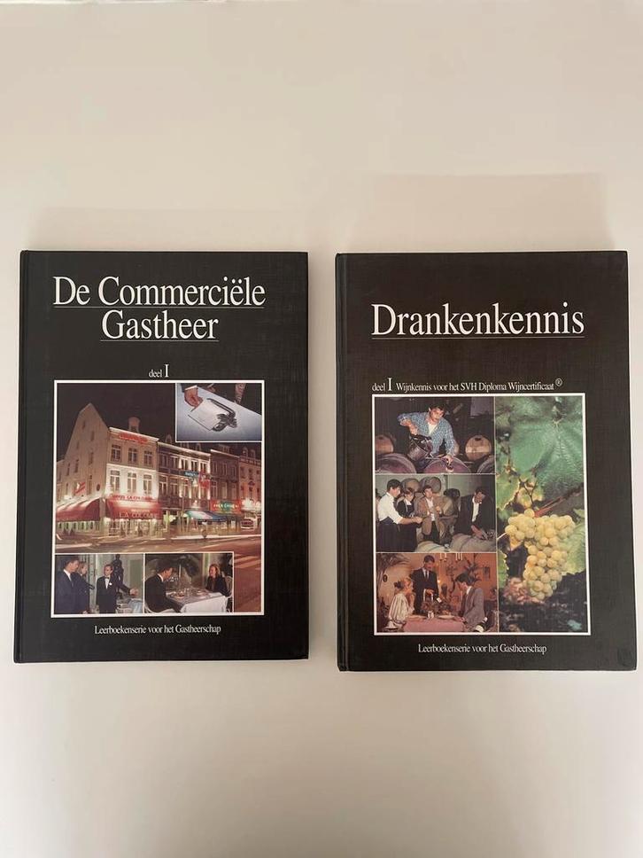 Horeca Boeken - De Commerciële Gastheer & Drankenkennis, Boeken, Studieboeken en Cursussen, Gelezen, MBO, Ophalen of Verzenden