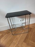 Vintage bijzettafel, 45 tot 60 cm, Gebruikt, Bauhaus, Metaal of Aluminium