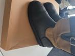 Ugg jongens zgan 34, Ophalen of Verzenden, Jongen, Laarzen, Zo goed als nieuw