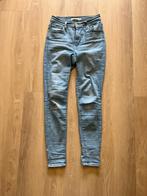 Levis high rise super skinny maat 25/28, Blauw, Levi, Ophalen of Verzenden, Zo goed als nieuw