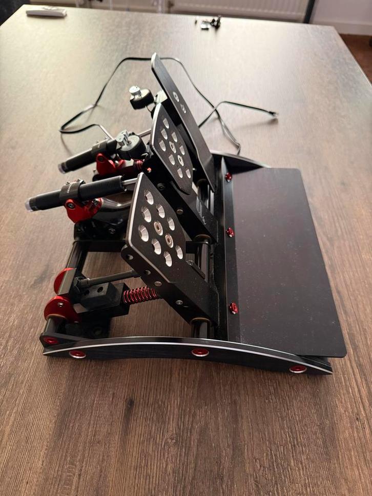 Fanatec Clubsport V3 Pedalen - Sim Racing, Spelcomputers en Games, Spelcomputers | Overige, Gebruikt, Ophalen