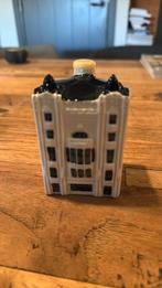 KLM huisje nummer 102 het Tuschinski theater, Ophalen of Verzenden, Zo goed als nieuw, Gevuld