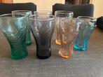 7 Coca cola glazen gekleurd, Huis en Inrichting, Keuken | Servies, Ophalen, Glas of Glazen, Nieuw, Glas