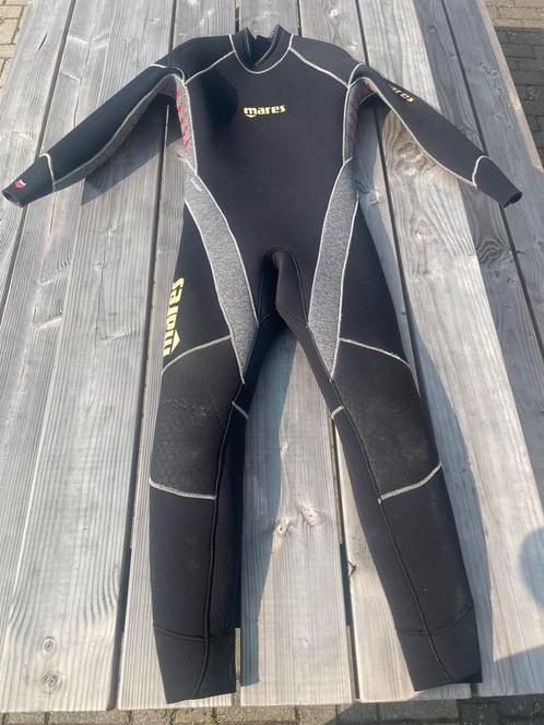 Mares 7 mm duikpak compleet net over short en hood, Watersport en Boten, Duiken, Zo goed als nieuw, Duikpak, Ophalen of Verzenden