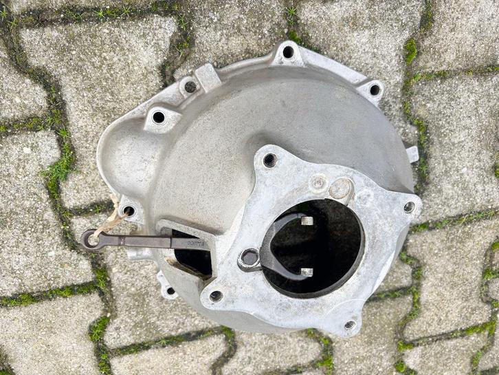 oldtimer Volvo B18 B20 koppelingshuis, Auto-onderdelen, Motor en Toebehoren, Oldtimer onderdelen, Volvo, Gebruikt, Ophalen of Verzenden