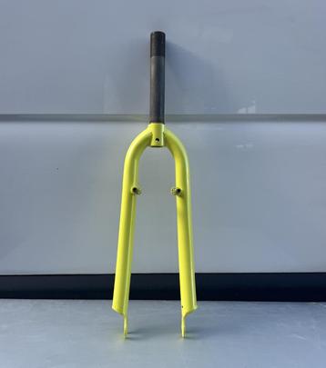 Alpina Voorvork | 22, 24, 26 inch | Geel beschikbaar voor biedingen