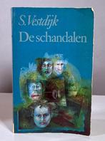 Vestdijk boek De Schandalen, Boeken, Nederland, Simon Vestdijk, Ophalen, Gelezen